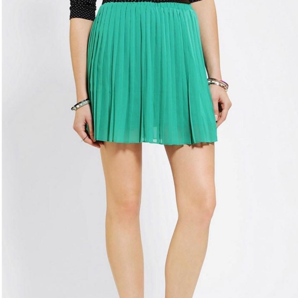 Urban Outfitters skirt